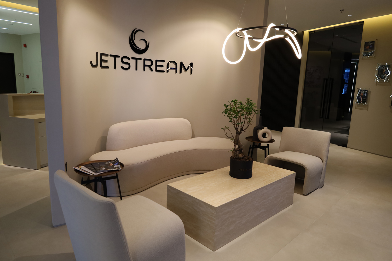 jetstreammembers-office-06